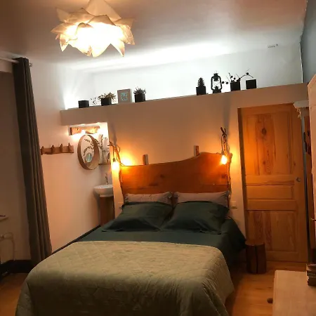 La Vieille Eglise Nocleg ze śniadaniem